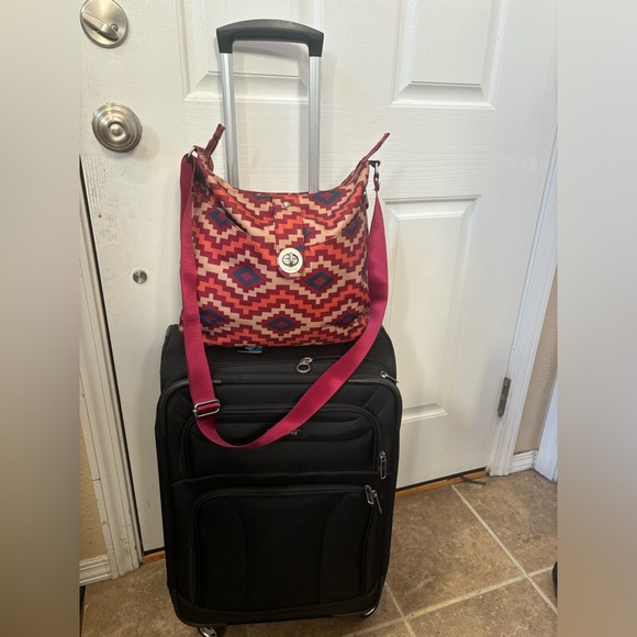 Baggallini Alberta Tote. Aztec Print Shoulder Crossbody Tablet Travel Bag - Picture 11 of 16